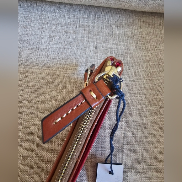 Dooney & Bourke Pebble Grain Small Coin Case Key Fob, Red ♥️ - Picture 3 of 8